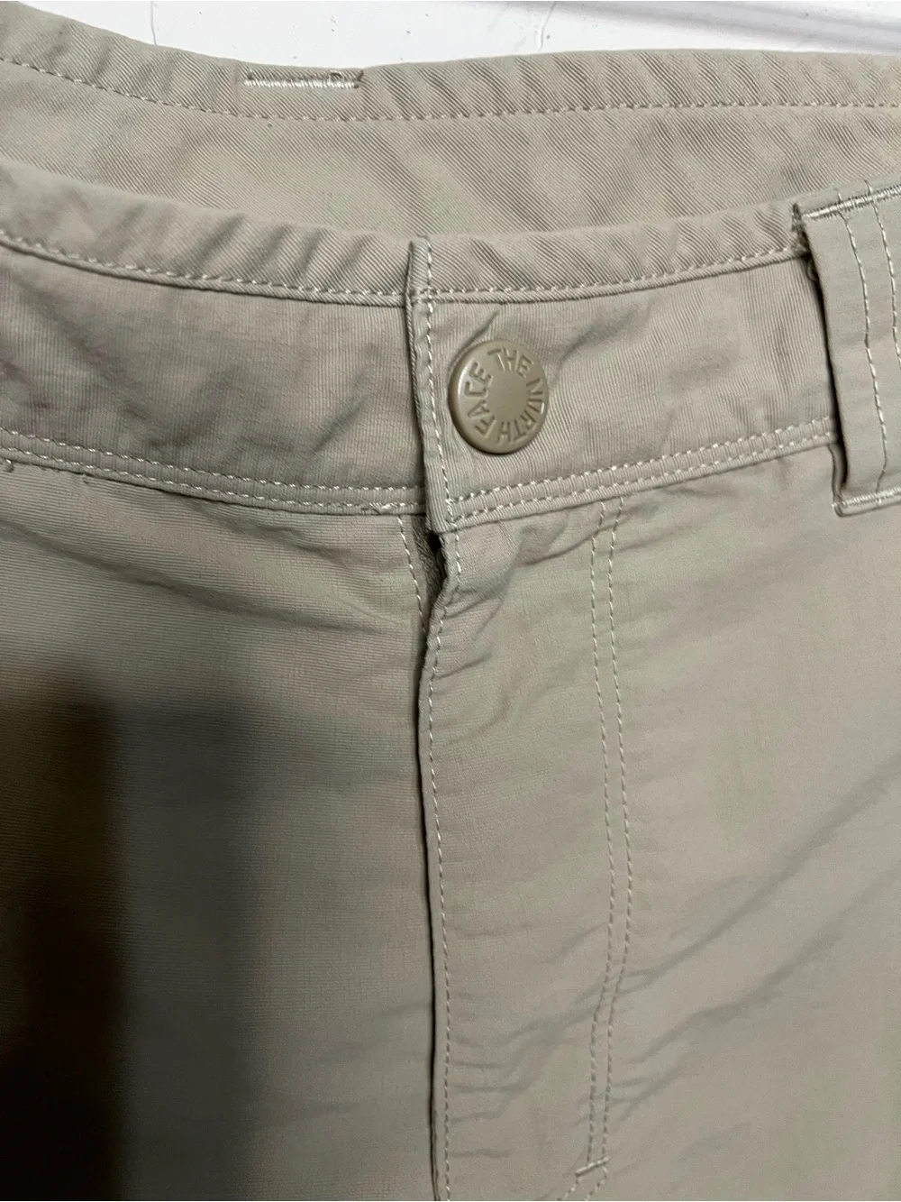 The North Face Paramount Tan Cargo Hiking Outdoor Performance Shorts